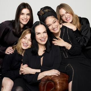 ספיר סולומוביץ, הודיה מתתיה, חוה זינגבוים, אמונה גנץ ובת אל גרוס