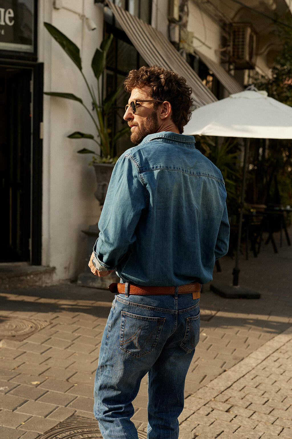 'I started with the clothes I already had in my closet and designed things I liked.' Under The Rock (Photo: Shai Franco) אנדר דה רוק, קולקציית סתיו-חורף 2025-26