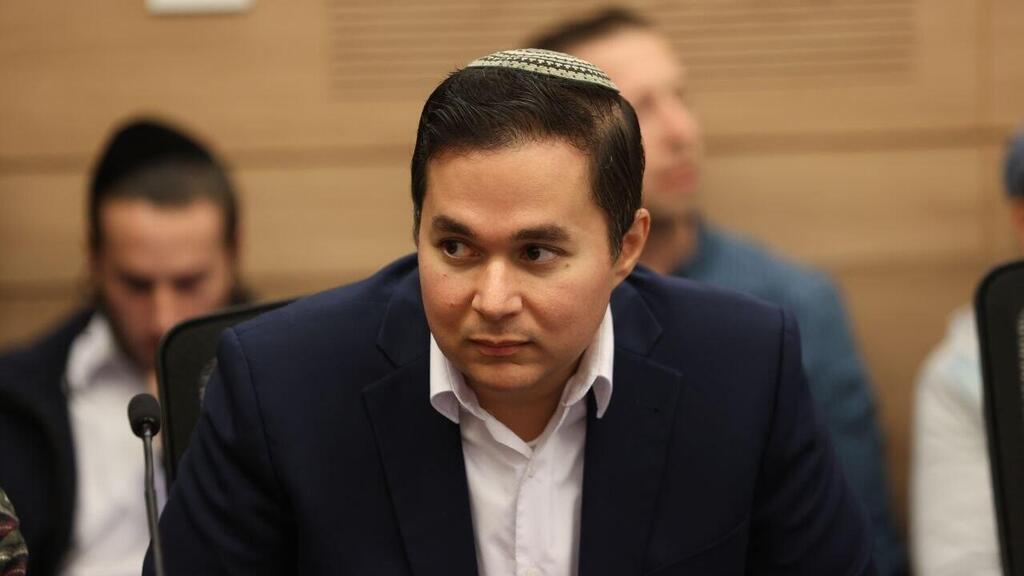 Дан Илуз (Фото: Алекс Коломойский) ח"כ דן אילוז בוועדת חוץ וביטחון בכנסת - דיון בנושא חוק הגיוס