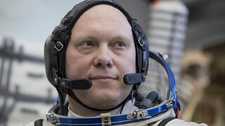 "קוסמונאוט רוסי צילם מסמכי SpaceX והודח מטיסה"