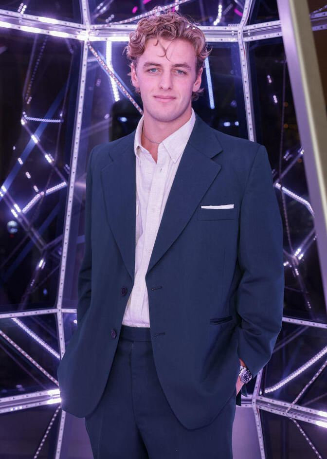 זה בדיוק הזמן להפוך את האינסטגרם שלך לציבורי (צילום: David M. Benett/Dave Benett/Getty Images for Claridge's) אלכסנדר צ'ארלס אוגילבי