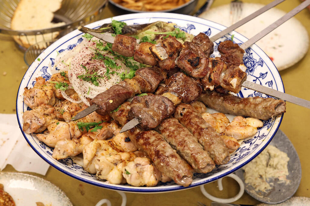 Шашлыки (Фото: Дана Копель) TGM_dana_20251202__18_954970.jpg