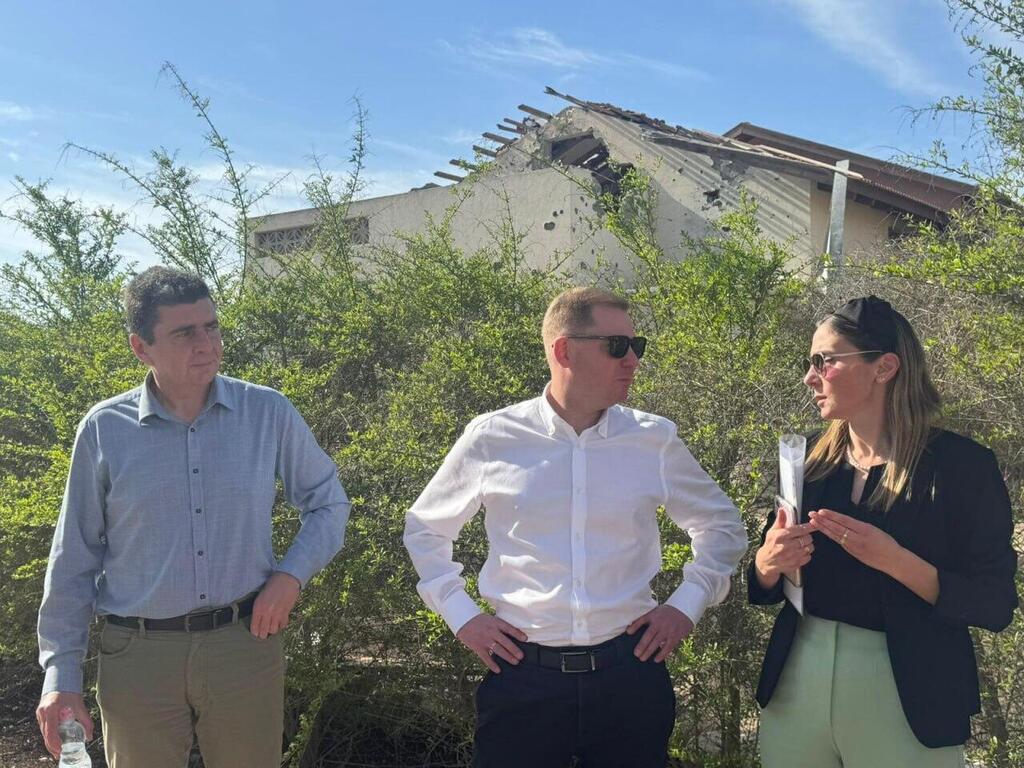 ביקורם של סגן שר פיתוח הקהילות והטריטוריות האוקראיני ונציג שגרירות אוקראינה בישראל בקיבוץ בארי