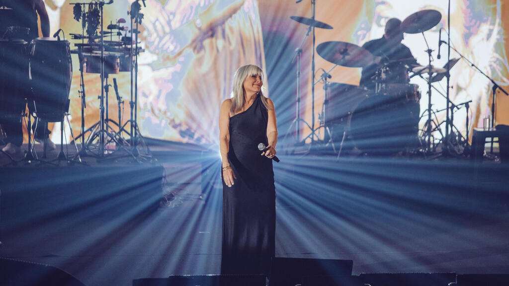 אילנית עבור פודקאסט הברזייה