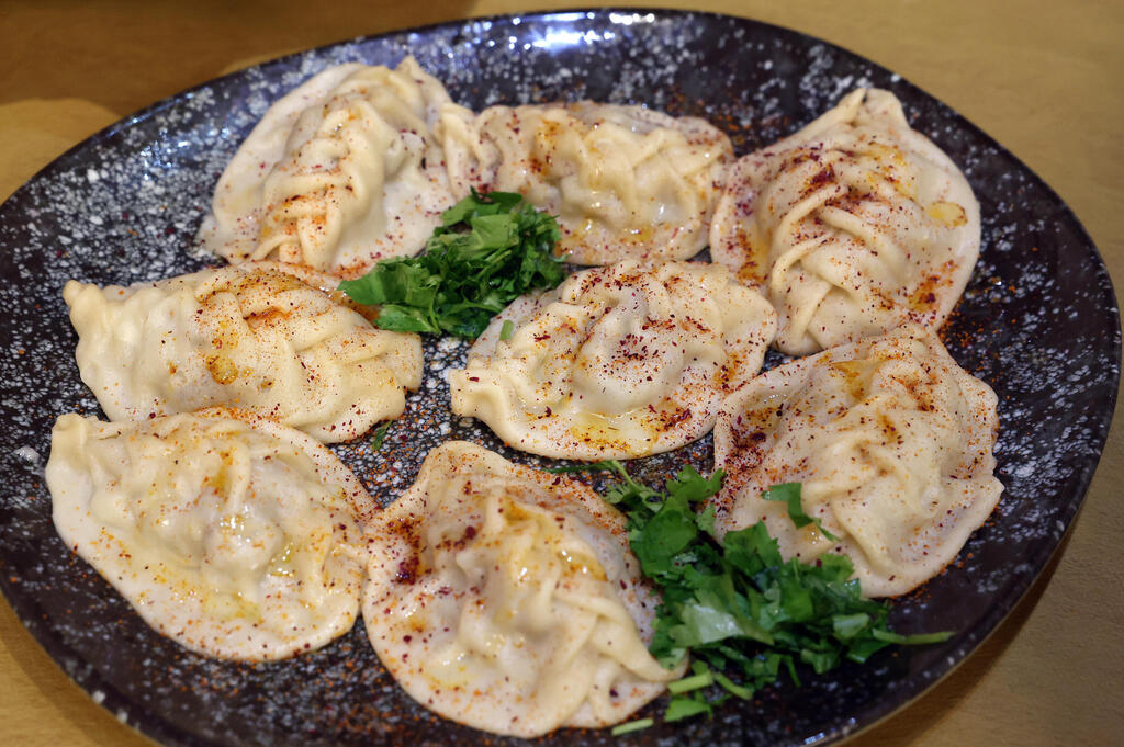 Манты (Фото: Дана Копель) מסעדת ירושלים