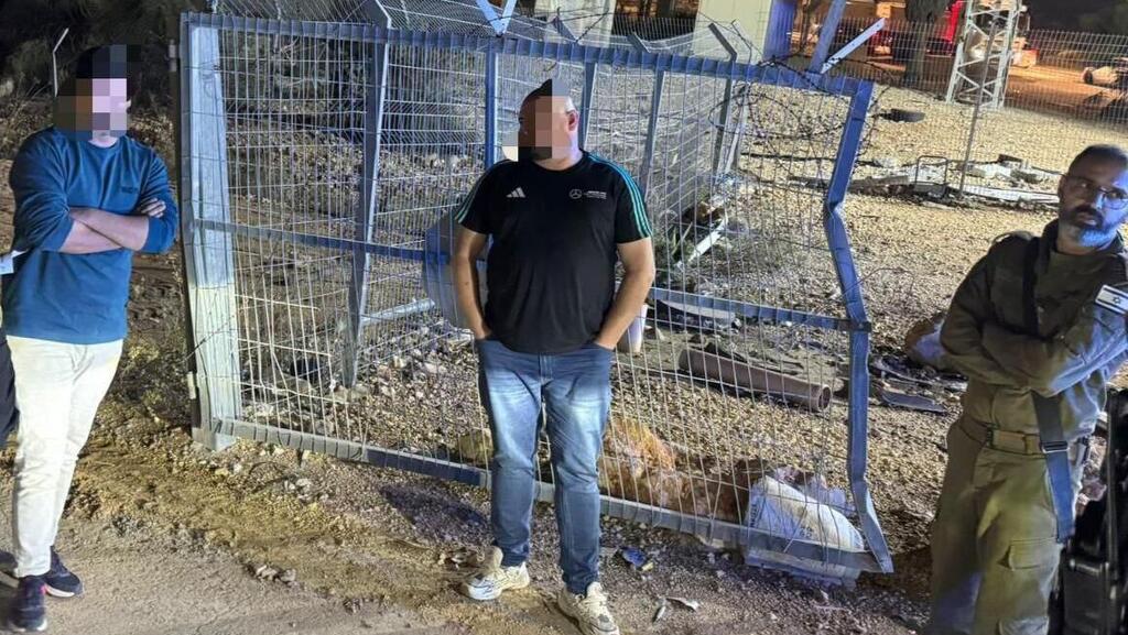 Израильтянин после того, как был эвакуирован из Калькилии המנהל האזרחי חילץ אזרח ישראלי מקלקיליה