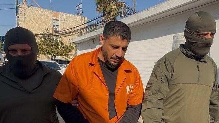 the arrest of Nidal Abu Latif (Photo: Israel Police) מעצר נדאל אבו לטיף