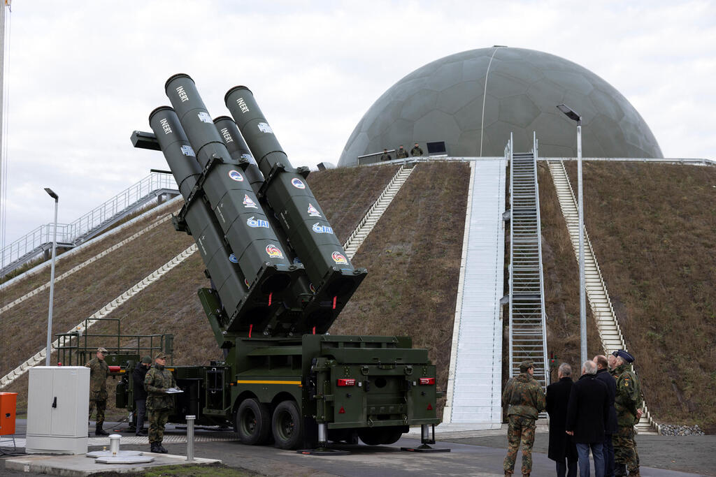 Germany deploys its first Arrow 3 battery (Photo: REUTERS/Axel Schmidt) מערכת חץ 3 בכרמניה