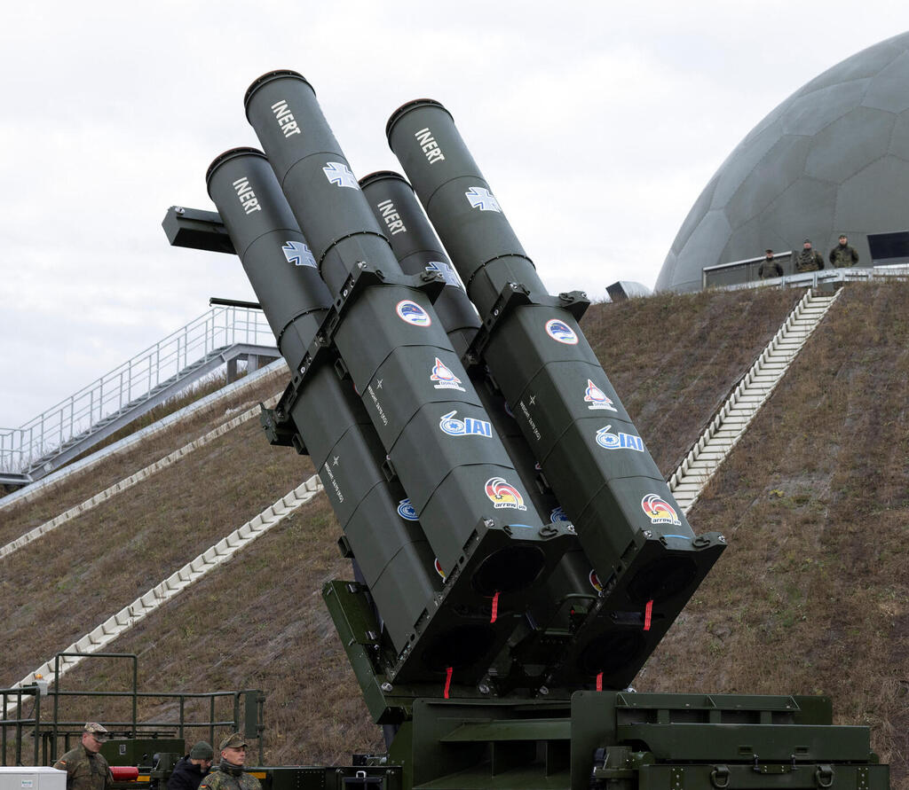 מערכת חץ 3 בכרמניה