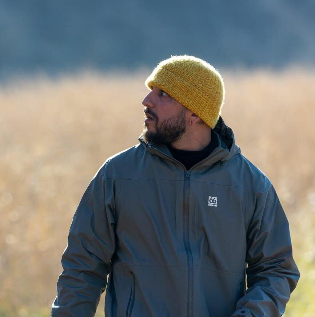 Photographer Matan Sharon (Photo: Keren Glick) הצלם מתן שרון