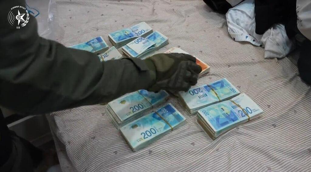 פרשיית "חוצה גבולות"