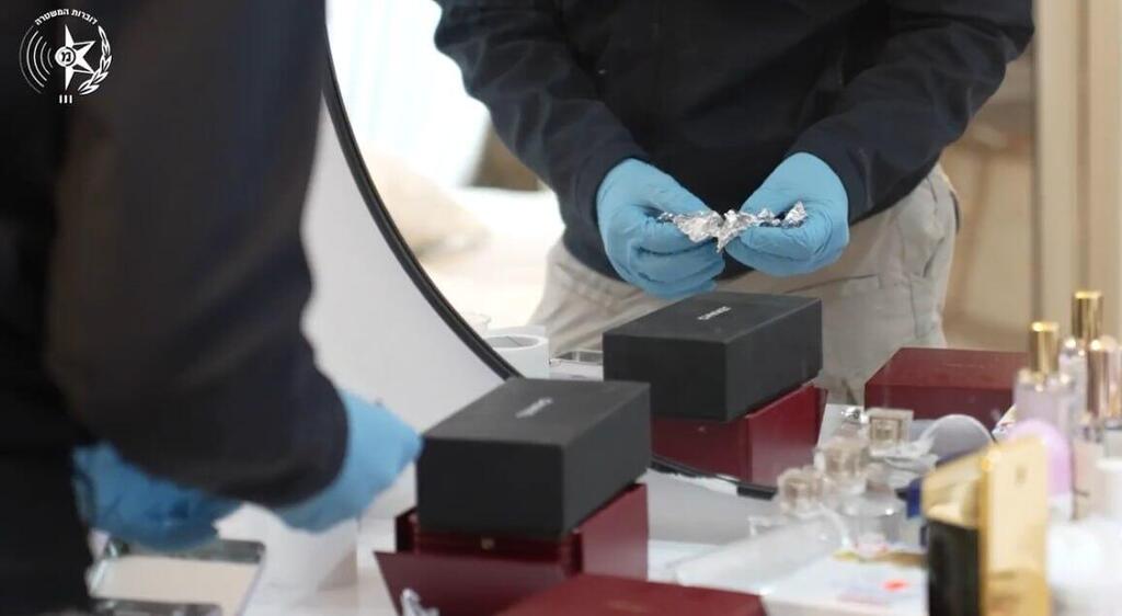 פרשיית "חוצה גבולות"