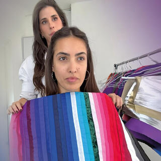 סטייליסטית לינוי ברנס מניפת צבעים 