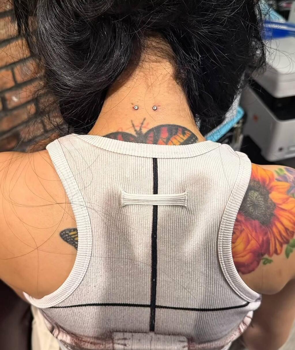 אבל זה לא מגרד לך? (צילום מסך אינסטגרם) קארדי בי עם הפירסינג החדש