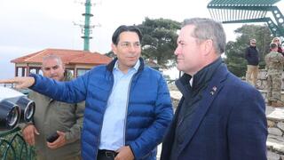 השגריר וולץ והשגריר דנון בסיור בגבול הדרום