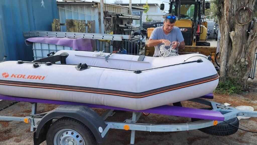 In Herzliya, municipal emergency boats have been made ready in case of severe flooding (Photo: Herzliya Municipality) הרצליה: הסירות העירוניות של יחידות החילוץ וההצלה בכוננות לקראת הסופה ביירון