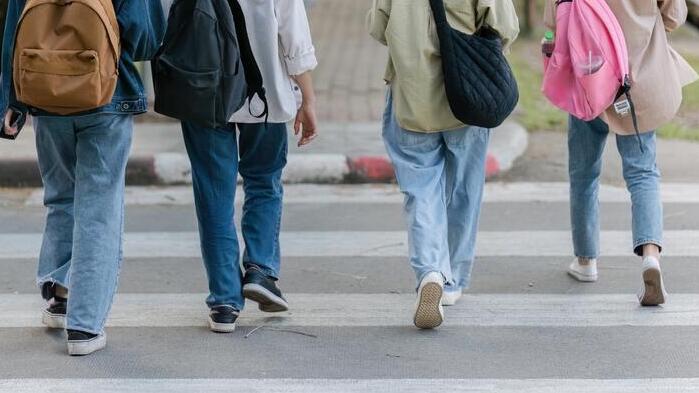 אילוס תלמידות