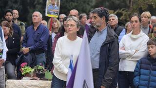 אזכרה וגילוי מצבה לסגן הדר גולדין בבית העלמין הצבאי כפ"ס