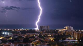 ברקים באשקלון