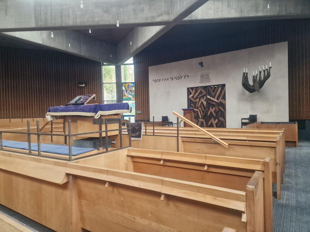 Belfast Synagogue (photo: Ayelet Mamo Shai) בית הכנסת בבלפסט