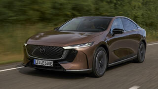 מאזדה 6e חשמלית במבחן: סינית בעטיפה יפנית