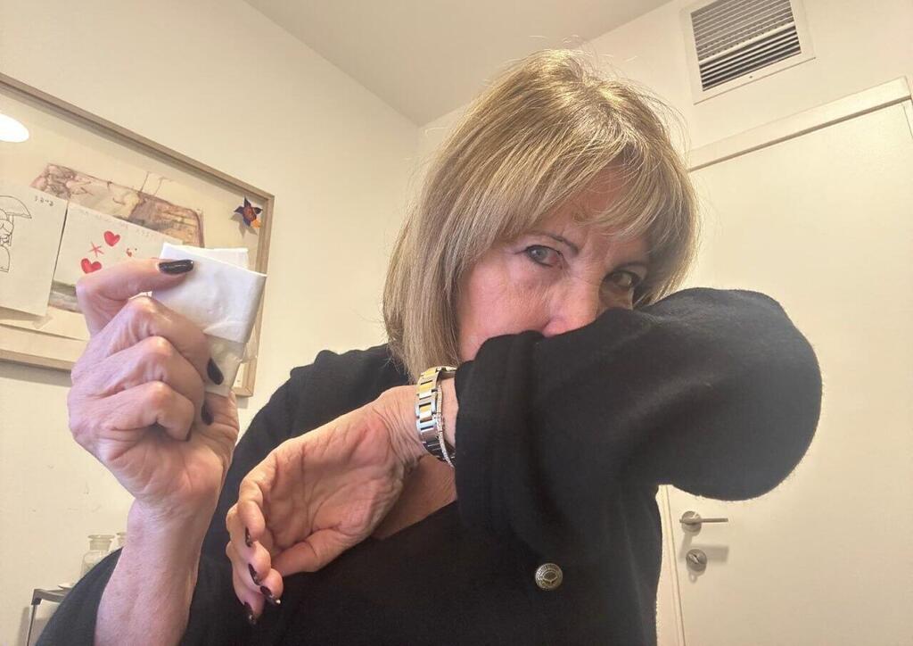 Чихать - только в локоть (Фото: личный архив) תמי לנצוט ליבוביץ