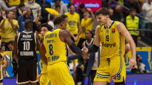 רומן סורקין ולוני ווקר