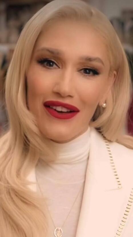 סטפני, מתוך הקידום לאפליקציית התפילות (צילום מסך אינסטגרם) גוון סטפאני, מתוך הקידום לאפליקציית התפילות