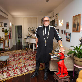 הבית של מעצב התלבושות יובל כספין