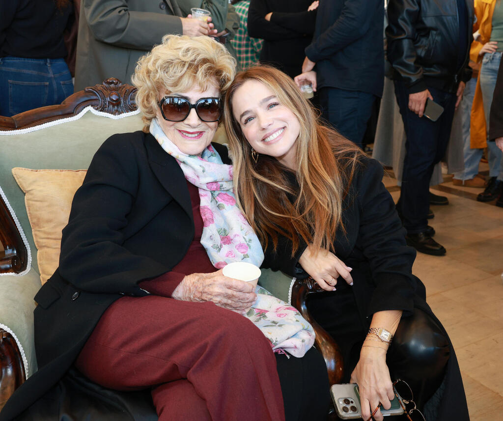 מרים זוהר ואגם רודברג (צילום: ענת מוסברג) זגורי אימפריה פרמיירה