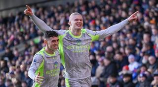 ארלינג הולאנד ופיל פודן חוגגים