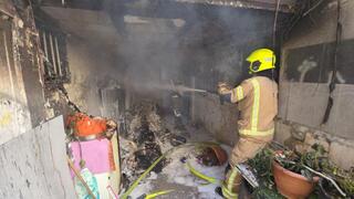 זירת השריפה בפתח תקווה