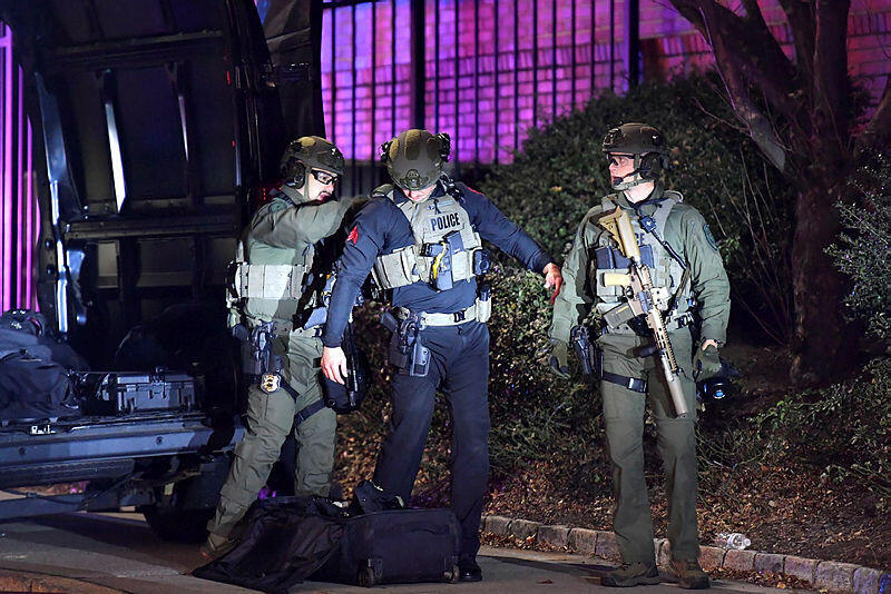 Стрельба в Брауновском университете (Фото: AP) זירת הירי באוניברסיטת בראון