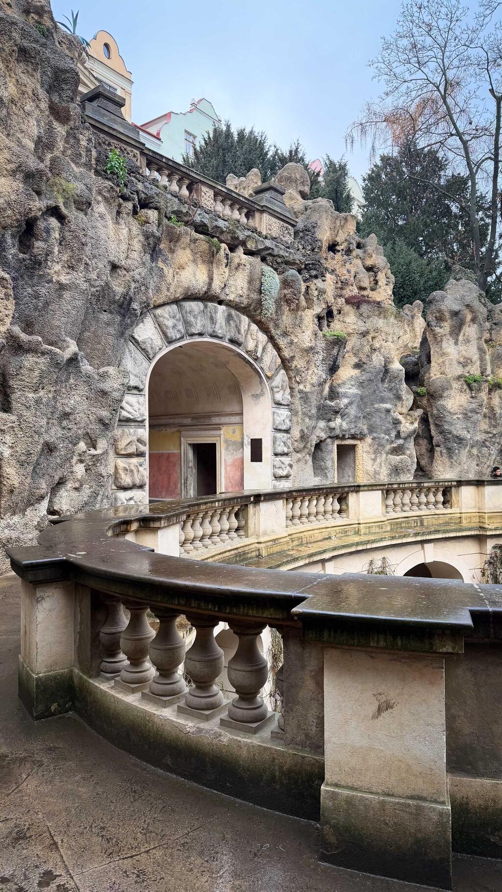 The grotto at Grébovka park (Photo: Roy Elman) המערה המלאכותית בפארק גרבובקה