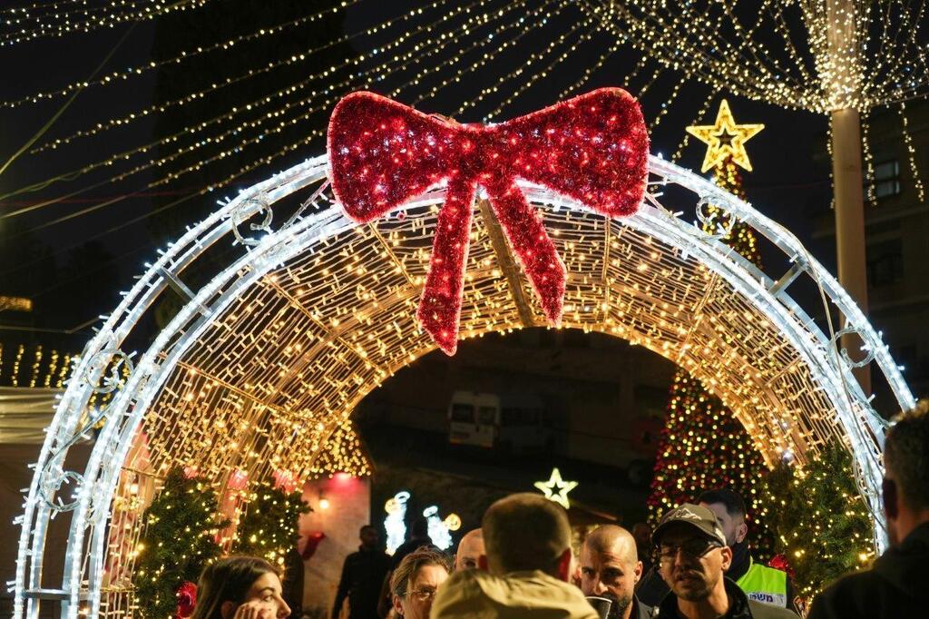 Новогодние ярмарки в Нацерете (Фото: Evhalio) Новогодние ярмарки в Нацерете