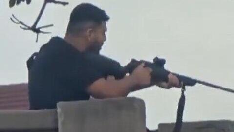 The surviving terrorists Naveed Akram תיעוד הירי של המחבל בבונדיי ביץ'