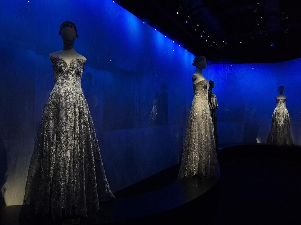 The exhibition 'Armani Privé: 2005-2025 — 20 Years of Haute Couture' (Photo: Itay Yaacov) התערוכה "ארמאני פריווה: 2025-2005 – 20 שנות הוט קוטור"