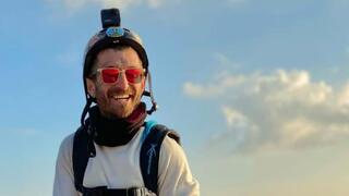 "הוא חלם לעוף, אז אלוהים נתן לו כנפיים של מלאך"