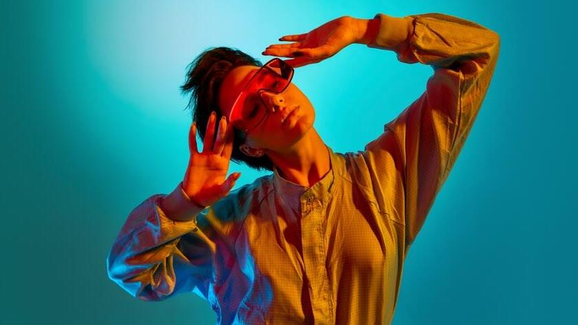 В модном цвете года Красной Огненной Лошади (Фото: shutterstock) В модном цвете года Красной Огненной Лошади