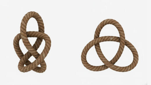 מחקר מתמטי של קשרים הוא משימה מורכבת, בראש ובראשונה משום שקשה מאוד לסווג אותם. שני הקשרים האלה הם אותו קשר מזוויות צפייה שונות