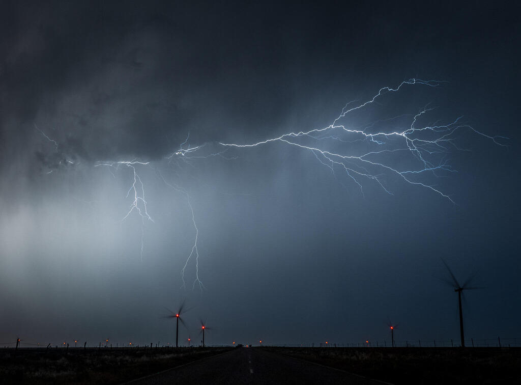 מאות ברקים בדקה. סופות ה- supercell