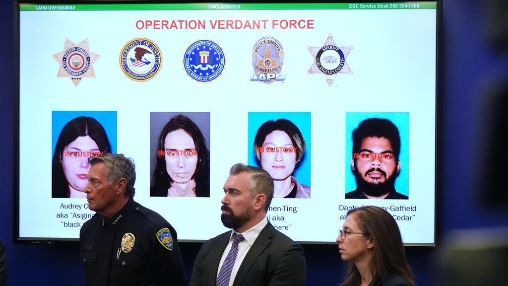 Images of the detainees (Photo: AP Photo/Damian Dovarganes) ארה"ב לוס אנג'לס אנשי ארגון הטרור החזית לשחרור אי הצבים ש נעצרו