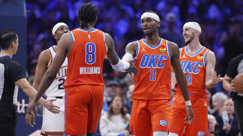 שחקן אוקלהומה סיטי ת'אנדר שיי גילג'ס אלכסנדר