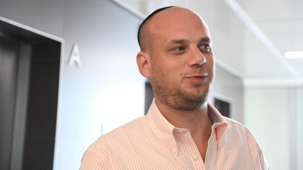 אלי פלדשטיין