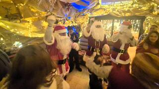 חוגגים עם סנטה