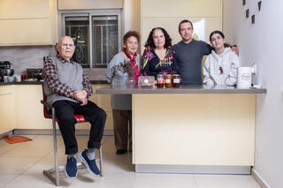 משפחת לינצקי, מודיעין