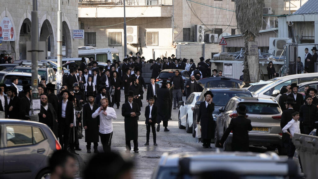 עימותים בין חרדים לשוטרים בירושלים