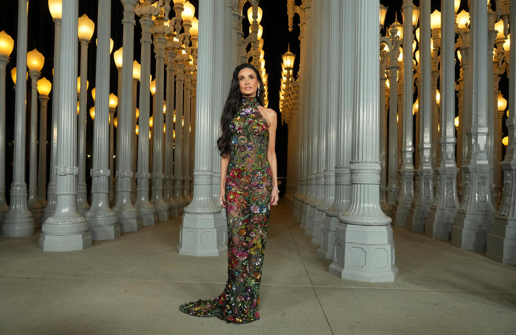 דמי מור באירוע גאלה של המוזיאון לאמנות בלוס אנג'לס, 2025