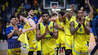 ג'ימי קלארק חוגג