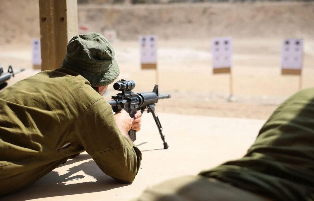 לוחמי מילואים באוגדת דוד יצטיידו  בנשקים שיישארו עמם באופן קבוע בביתם כחלק מהפקת לקחי השבעה באוקטובר 